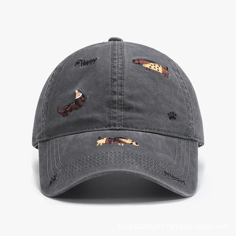 Womens Versatile Cap That Makes Your Face Look Smaller photo 4