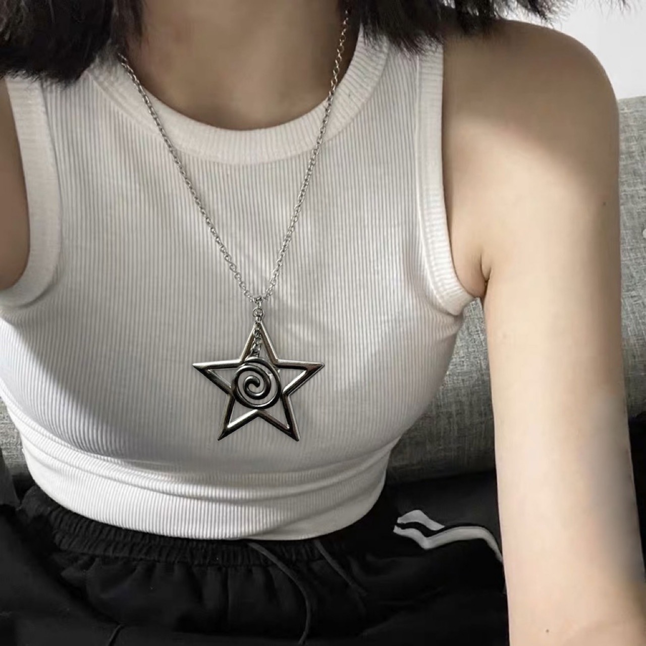 Five-pointed Star Pendant Trendy Necklace photo 1
