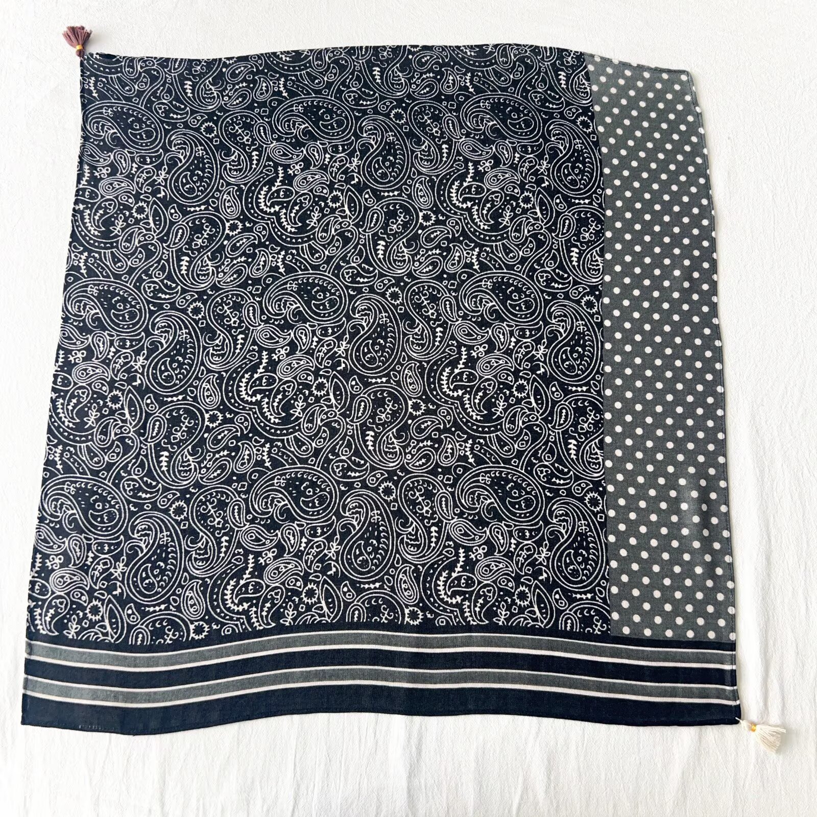 Retro Paisley Womens Tassel Square Scarf Versatile And Easy To Match photo 5