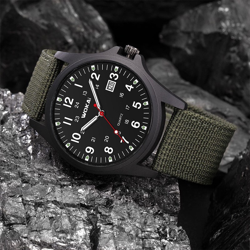 Sporty Nylon Strap Mens Quartz Watch Minimalist Design photo 4