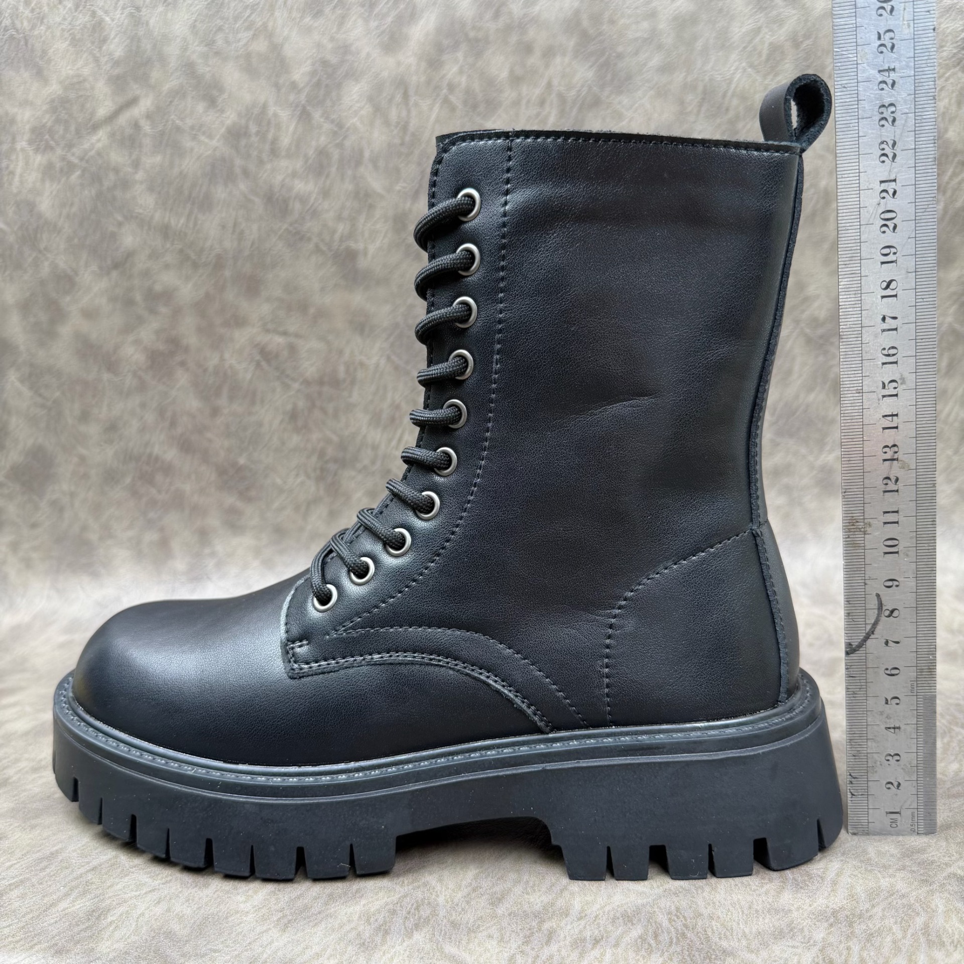Men's Warm Thick-soled Leather Boots photo 7