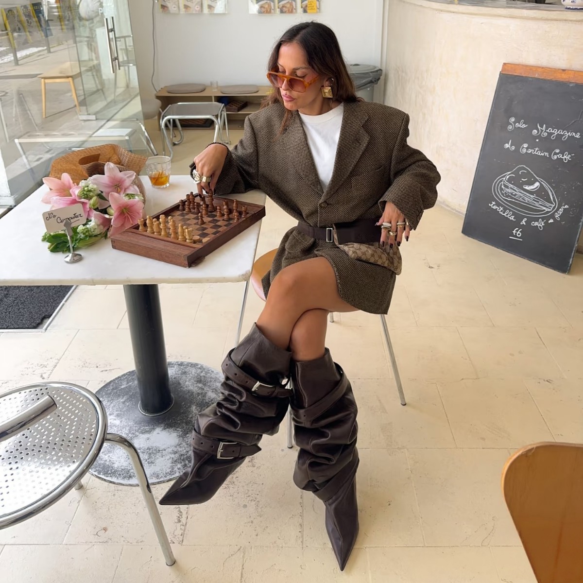 Pointed-toe Low-heeled Buckle-decorated Over-the-knee Womens Boots photo 1