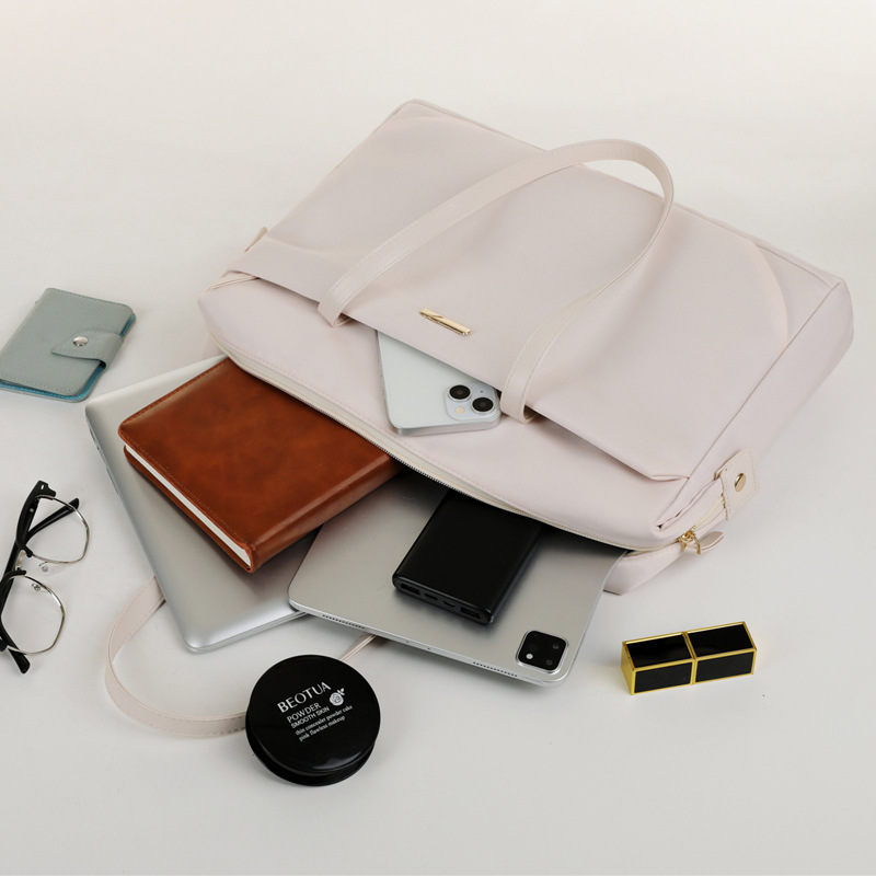 Stylish Casual Lightweight Laptop Bag For Commuting photo 4