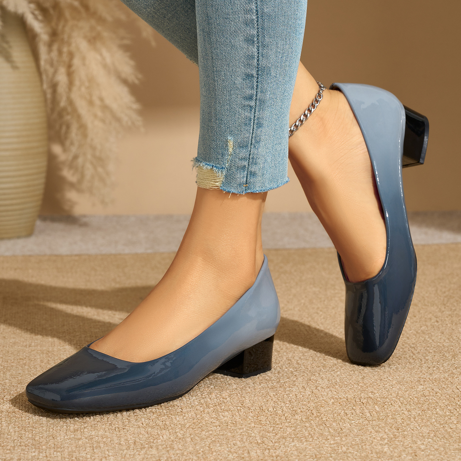 Gradient Color Elegant High-Heel Shoes For Women photo 4