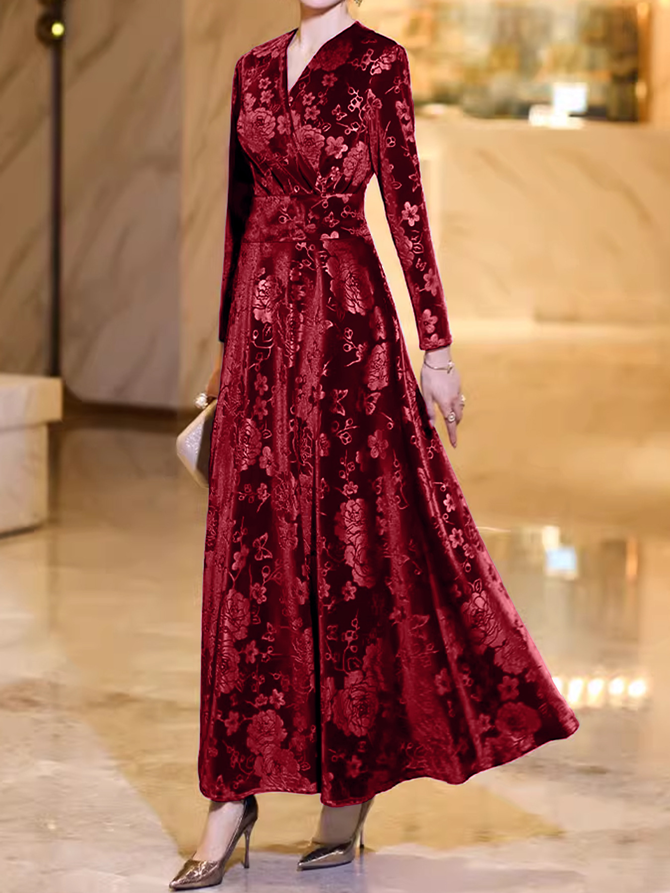 Womens High-end French-style Velvet Dress photo 3