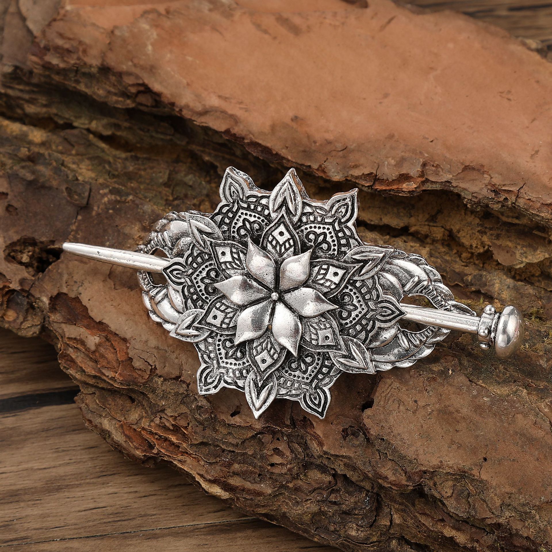 Retro-style Floral Hair Clip And Hairpin Party Accessory photo 1