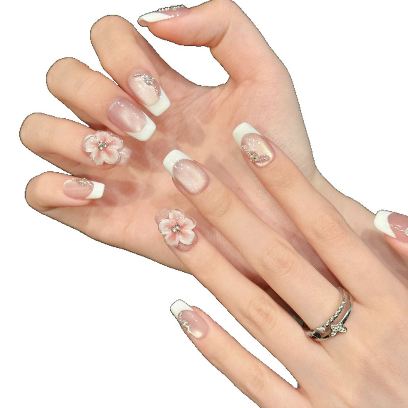 Three-dimensional Carved Details Instantly Brighten The Complexion photo 4