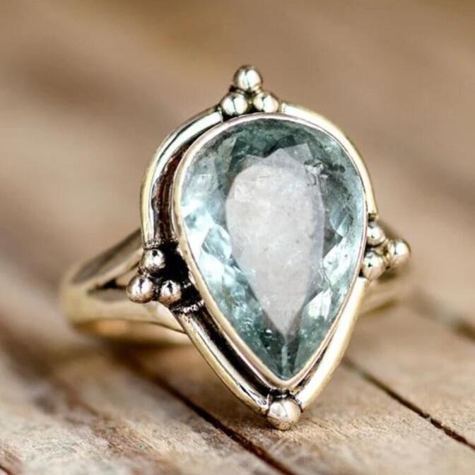Waterdrop-shaped Emerald Silver Alloy Ring photo 4