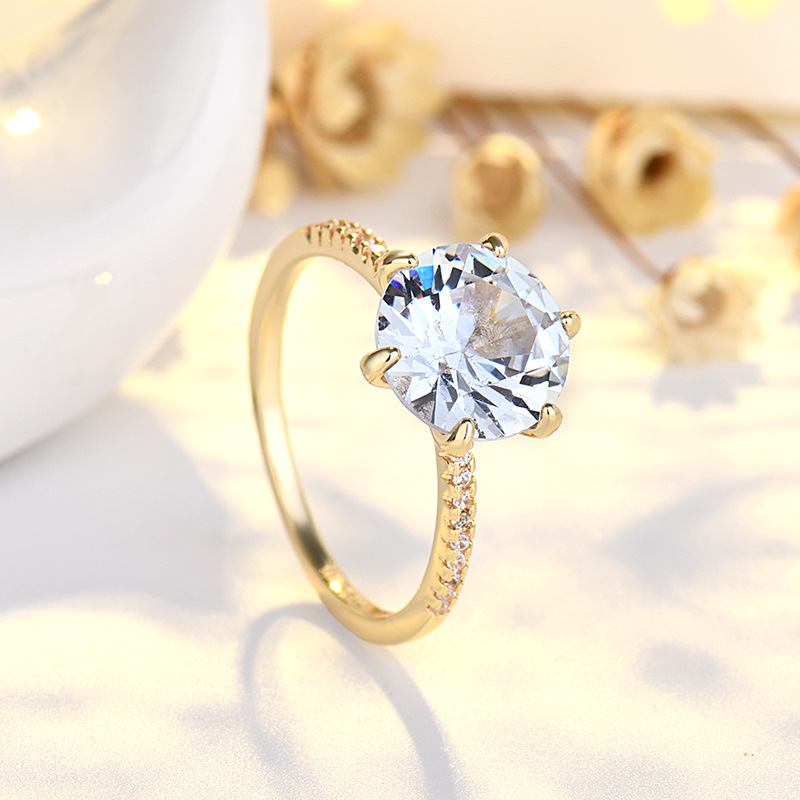 Fashionable Geometric Six-Prong Diamond Ring photo 4