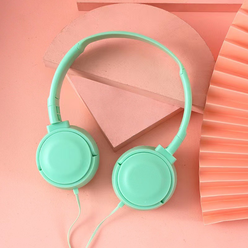 Head-mounted Wired Headset In Macaron Colors With A Microphone photo 4