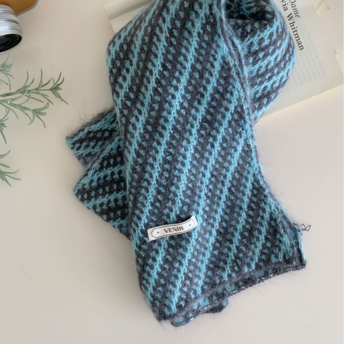 Womens Red-striped Knitted Scarf Versatile And Warm photo 8