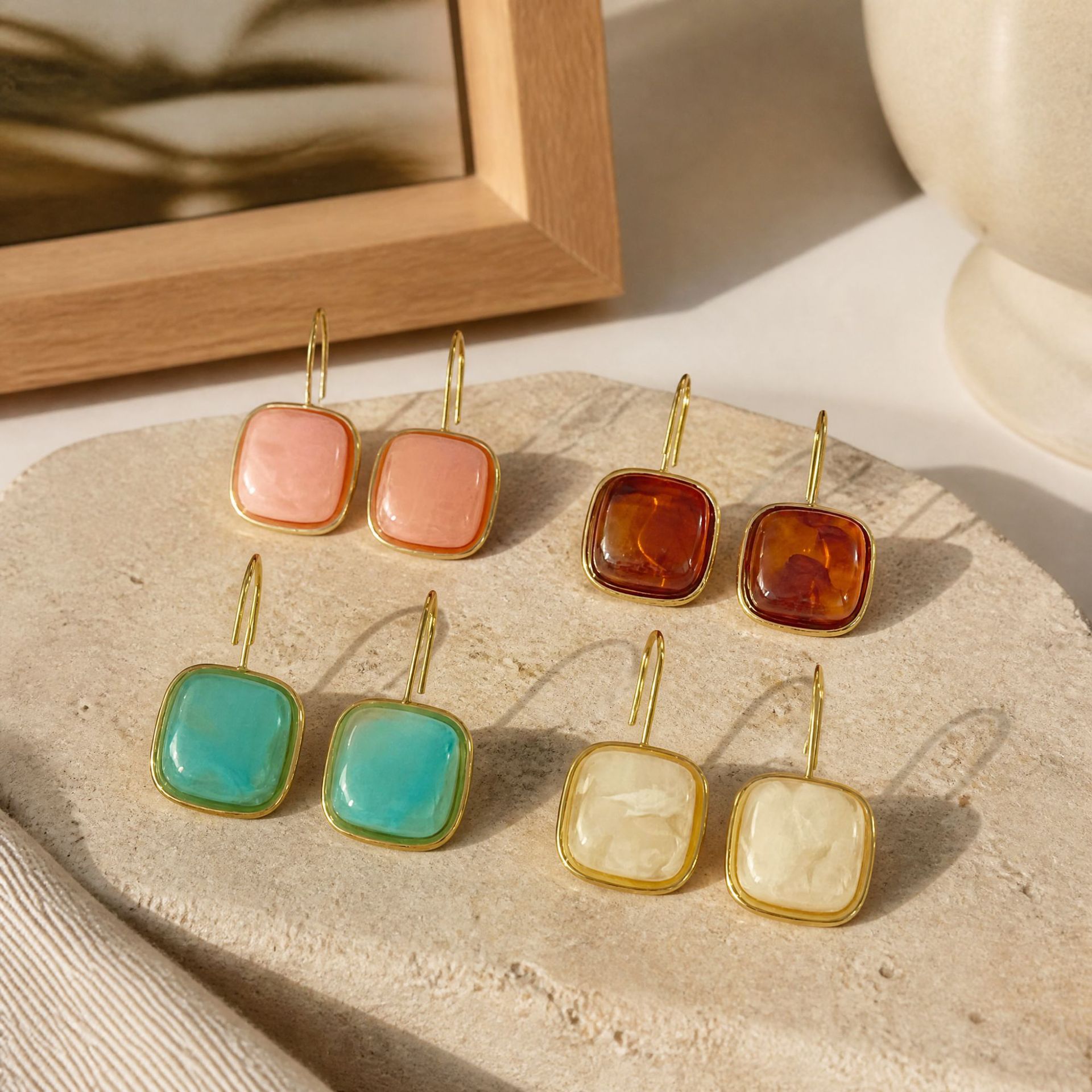 Square Geometric Ombre Resin Earrings photo 1
