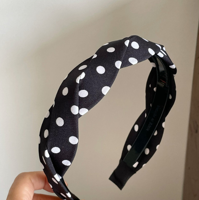 Sweet, Edgy, And Stylish Polka-dot Black-and-white Chiffon Headband photo 2