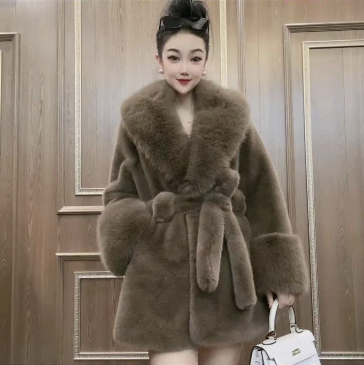 Stylish High-end Fur-and-fabric Faux Mink Coat photo 6