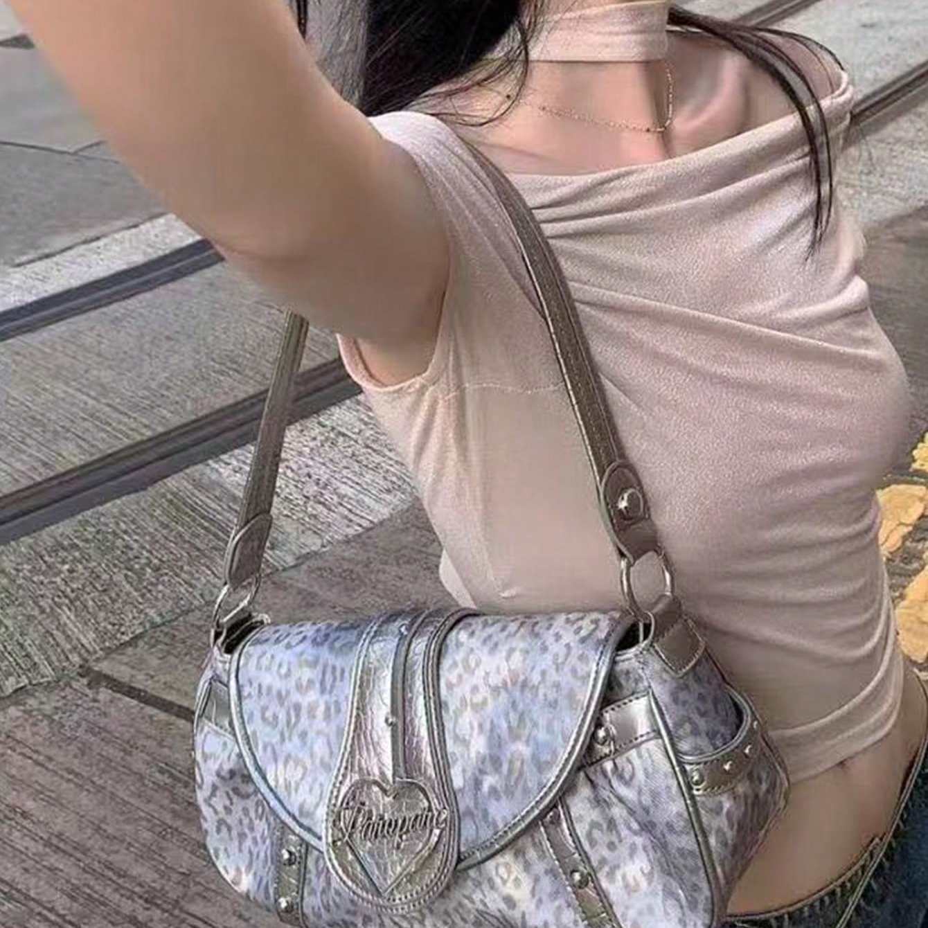 Fashionable And Versatile Niche Leopard-print Underarm Bag photo 3