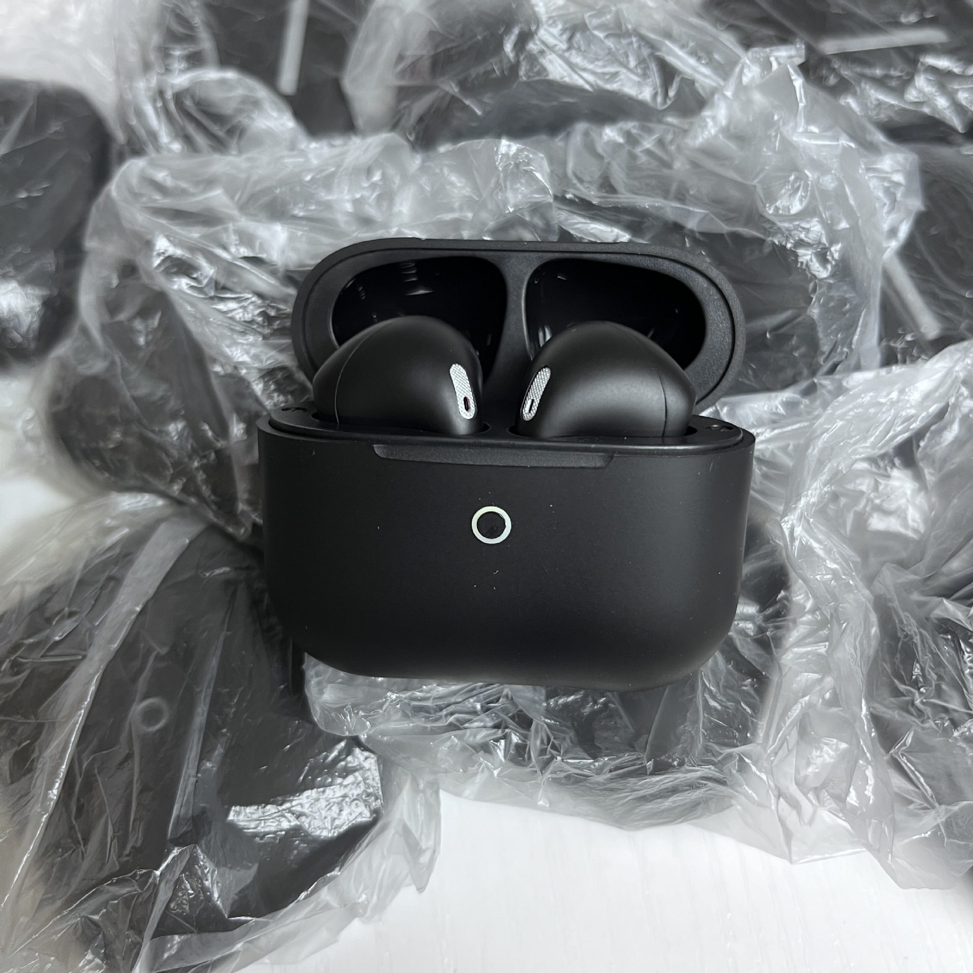 New Y42 Wireless In-Ear Noise-Canceling Bluetooth Earphones With Extended Battery Life photo 3