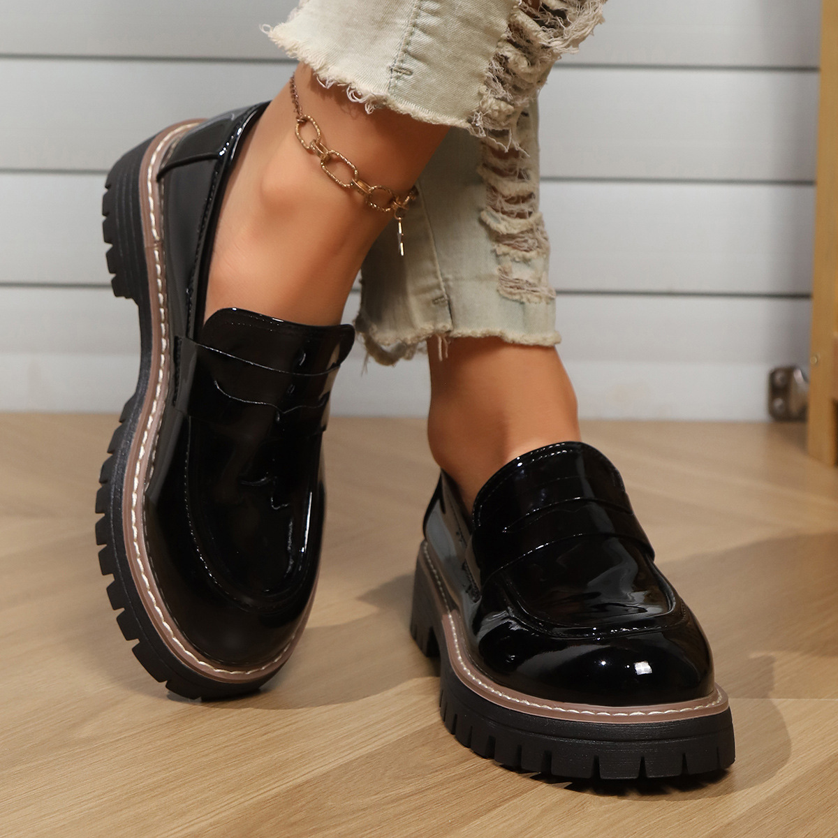 Thick-soled British-style Large-size Cross-border Loafers Platform Single-layer Shoes photo 3