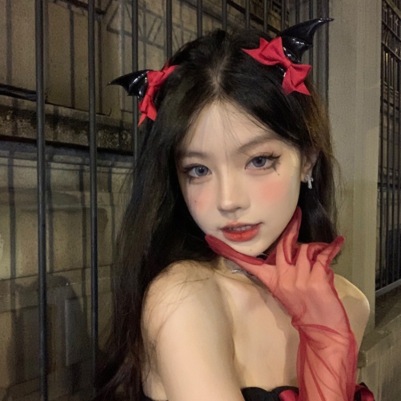 Devil Bat Bow Hair Clip Headdress photo 1