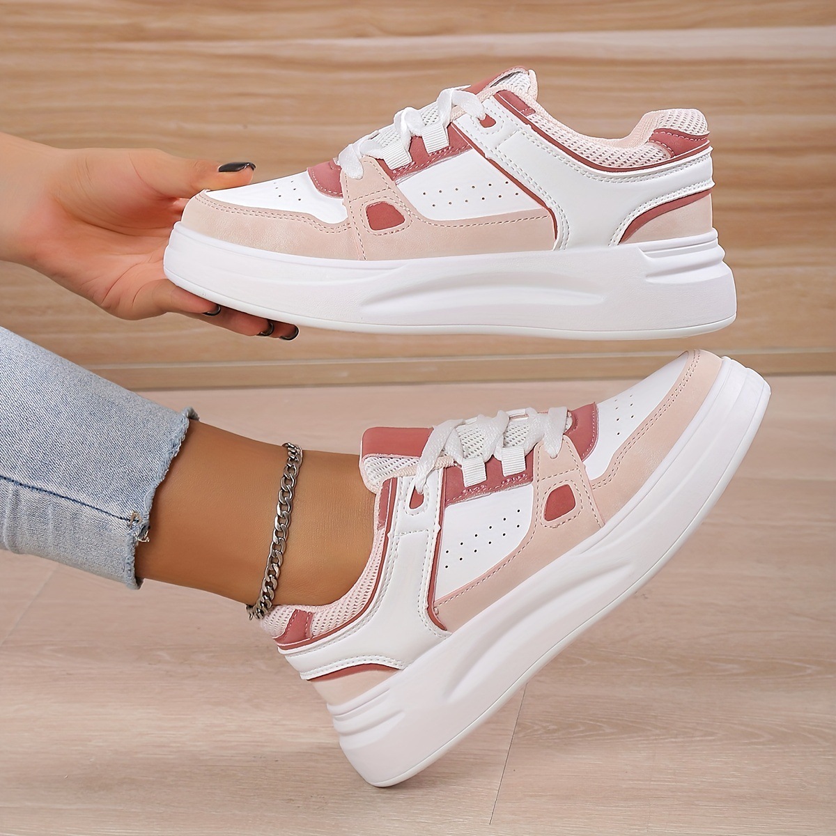 Thick Bottom Show Feet Small Sports Leisure Sneaker photo 6