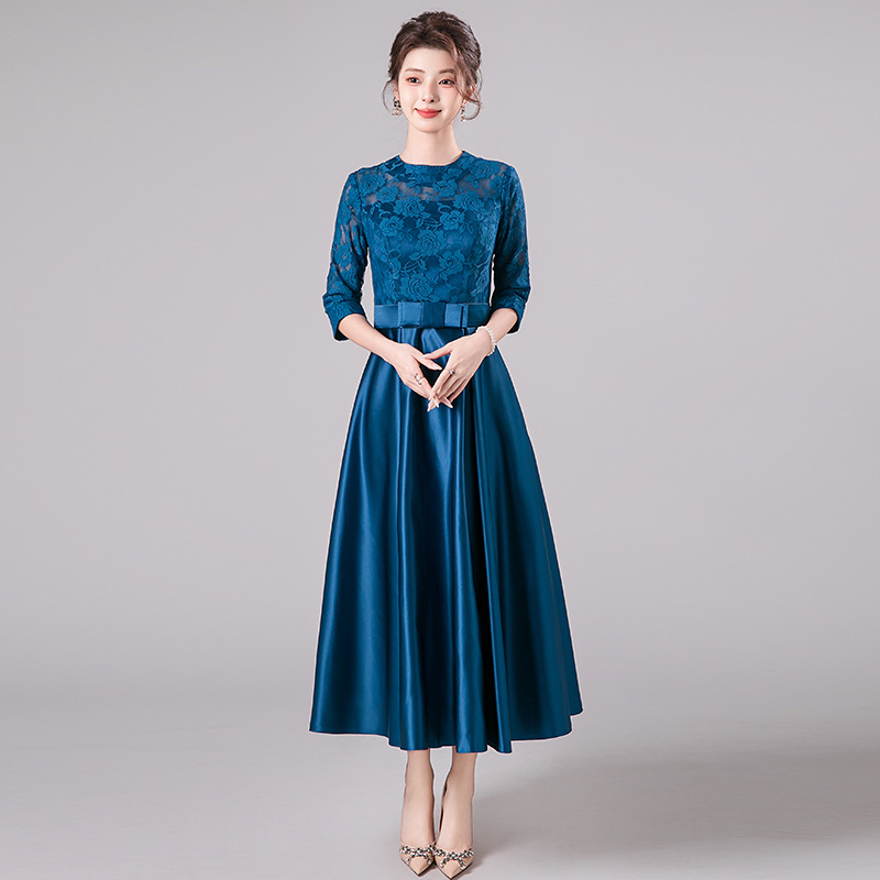 Simple And Elegant Birthday Party Dress photo 3