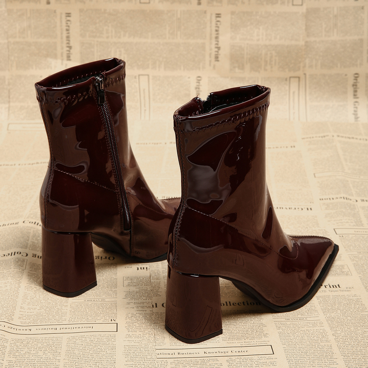 Women's Pointed-toe Chunky-heel Ankle Boots photo 2