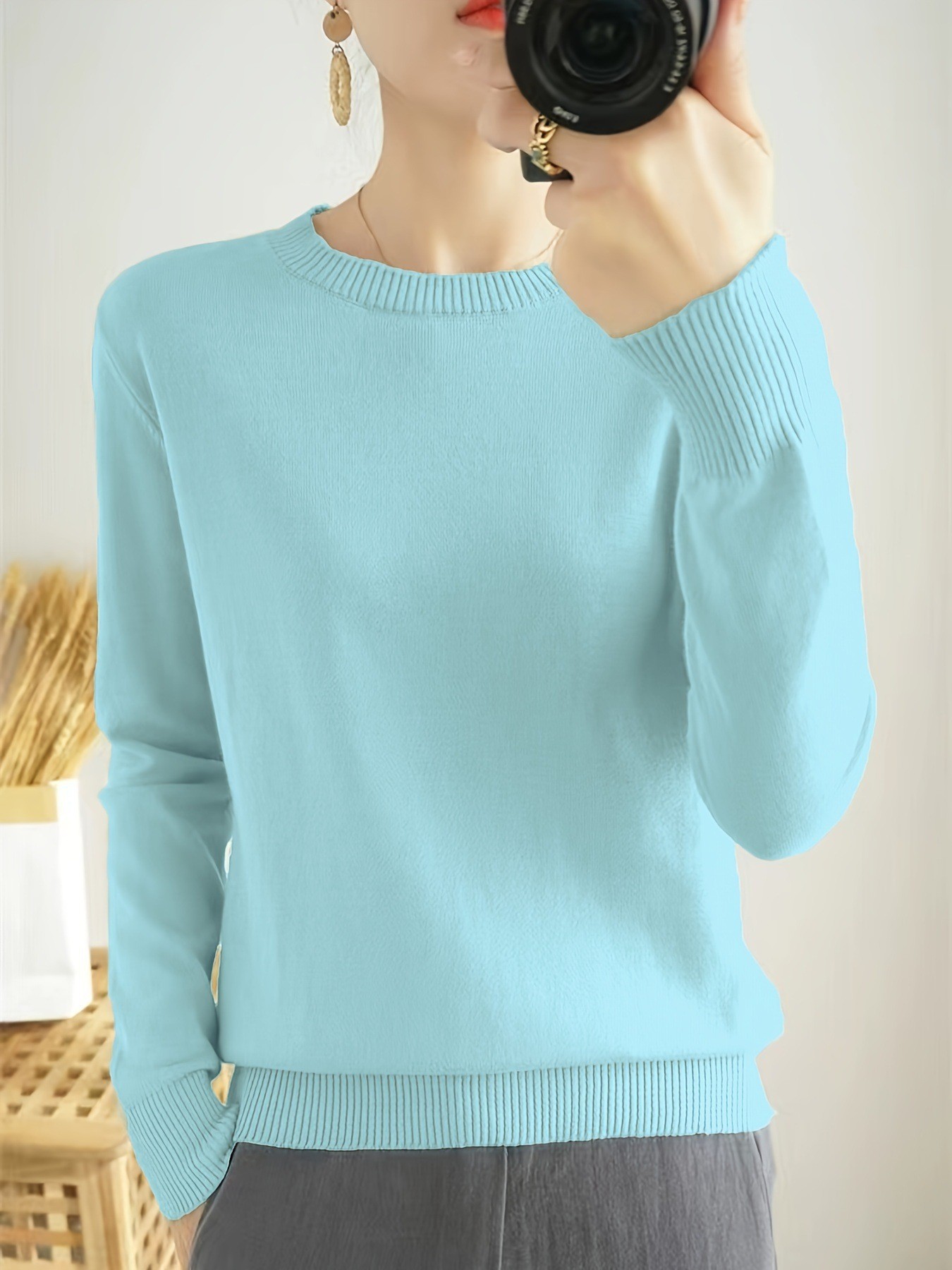 Women's Loose-fitting Versatile Long-sleeve Sweater photo 3