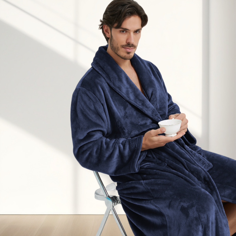 European And American-style Flannel Men's House Robe photo 1