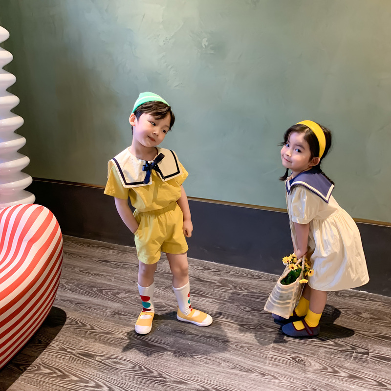 Boys' Korean-style Preppy Top And Shorts Set photo 7