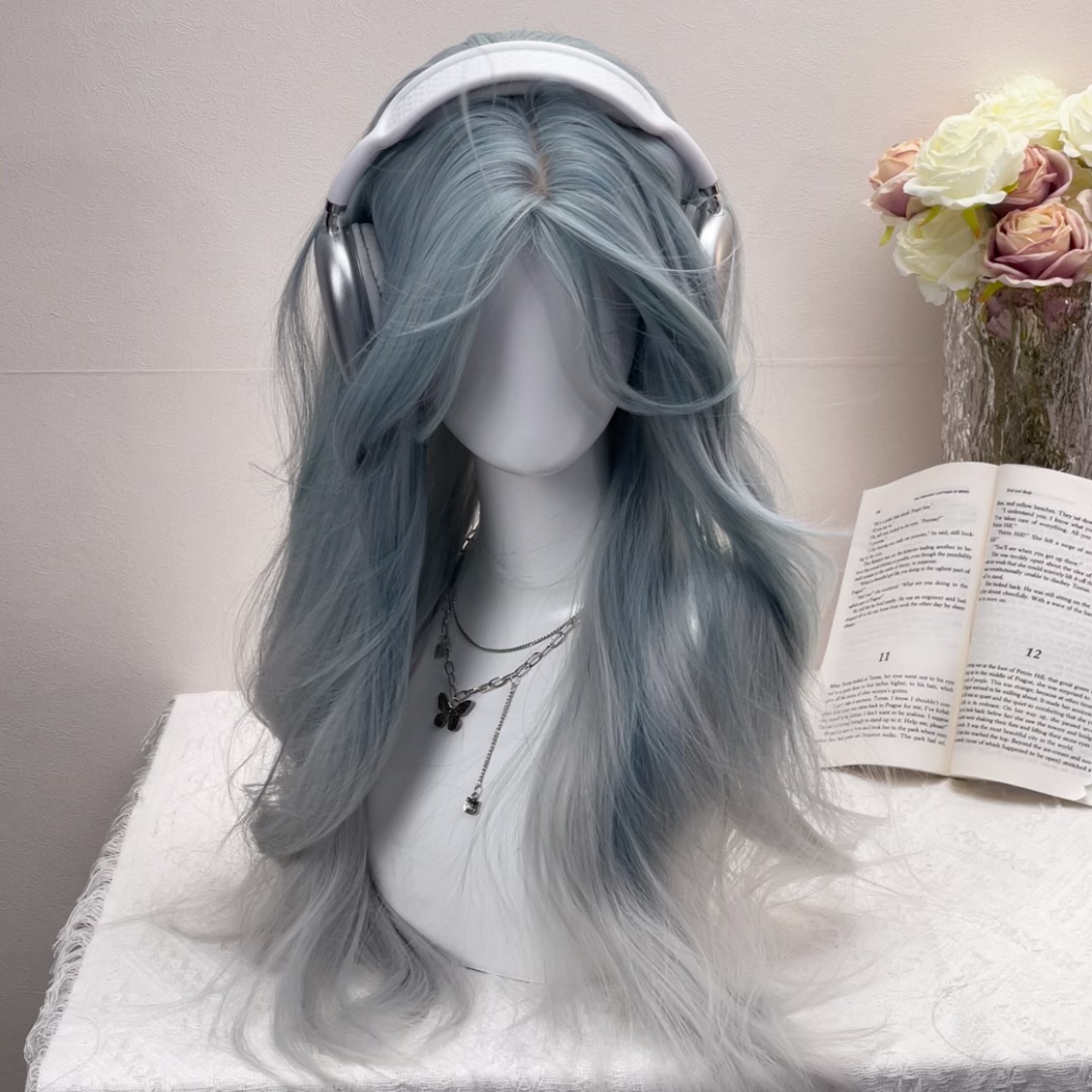 Middle-parted Big Wave Long Curly Wig, Full Headpiece photo 1