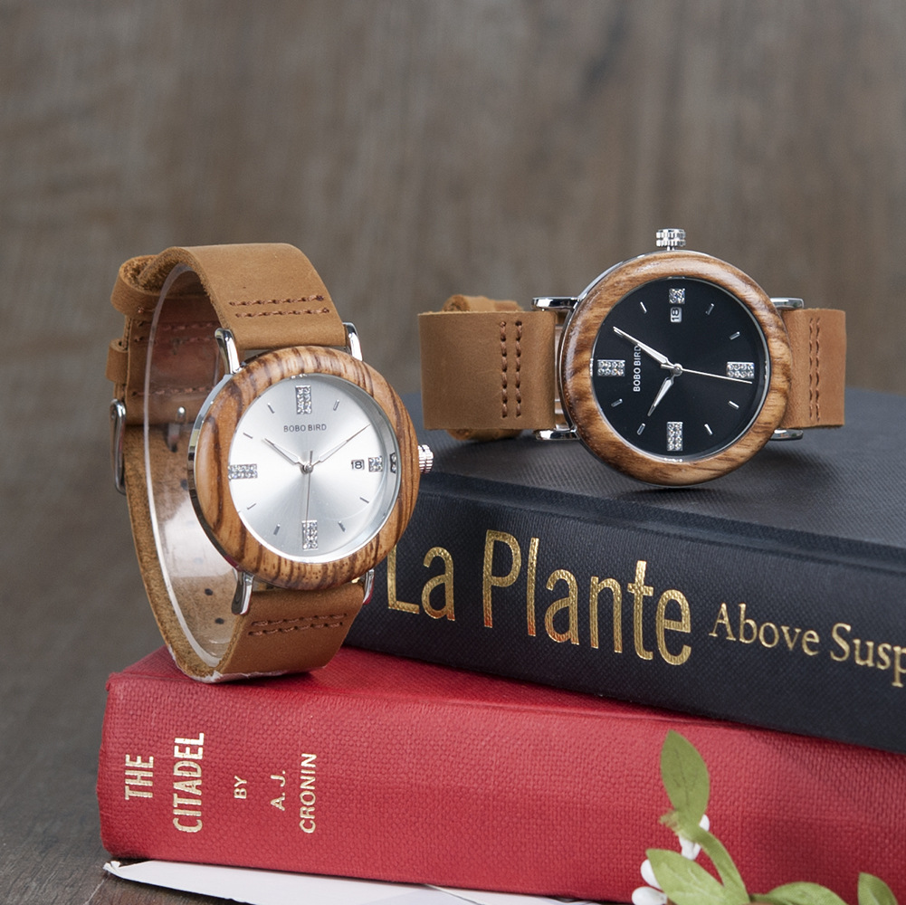 Mens And Womens Minimalist Casual Retro Wooden Watch photo 4