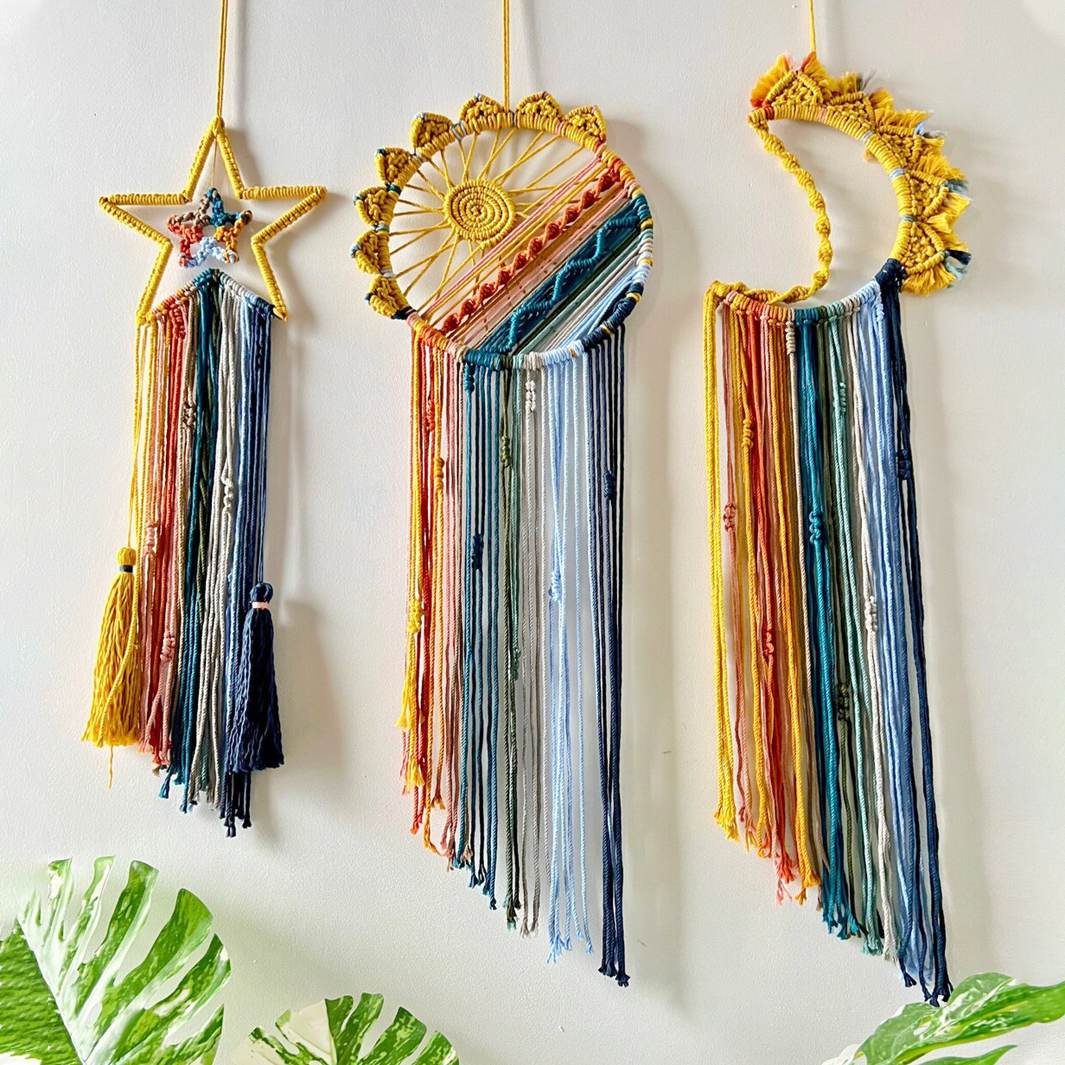 Bohemian-style Wall Hanging Tapestry With Tassels photo 5