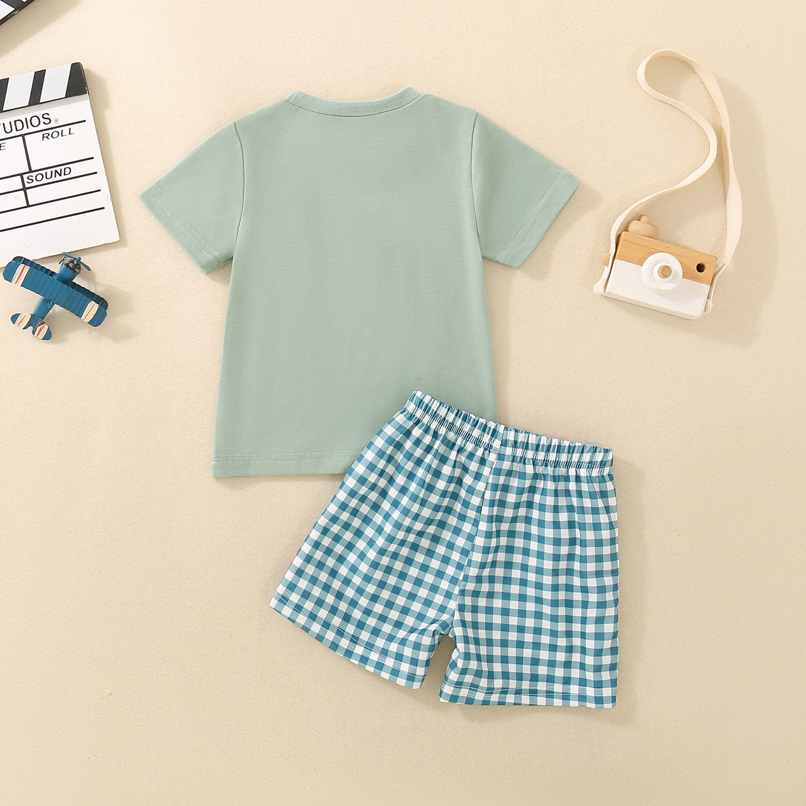 Baby Short-sleeve Top And Shorts Set photo 5