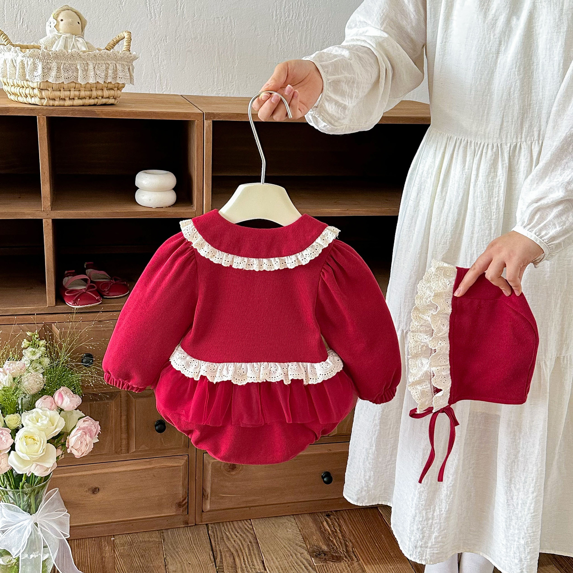 Spring And Autumn Long-Sleeved Baby Onesie photo 6