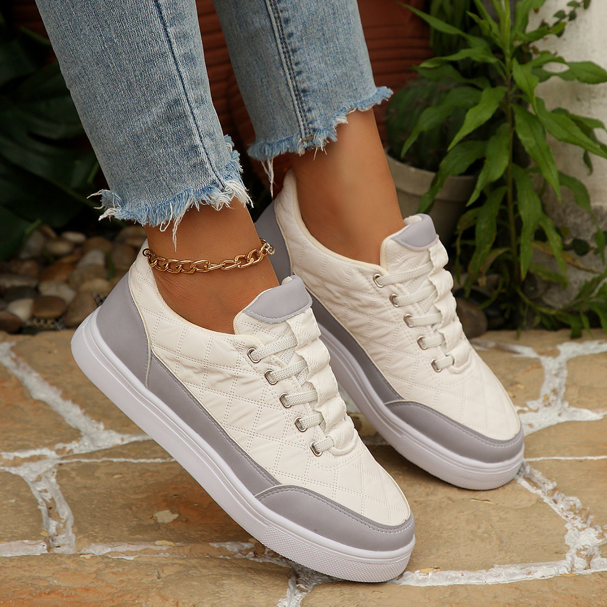 Plus-size Versatile Sports Casual Sneakers photo 8