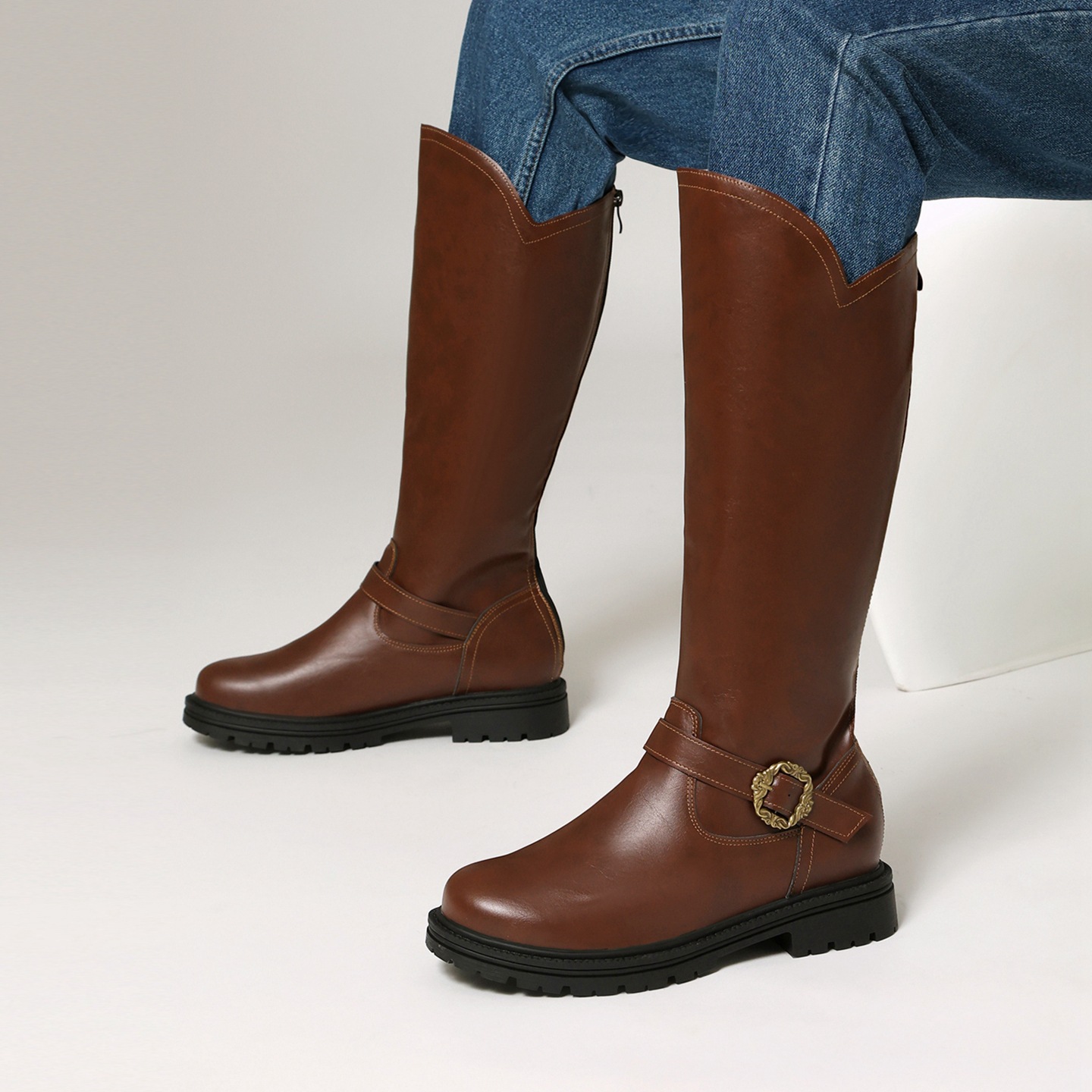 Women's High-heeled Boots With A Thick Sole And Belt Buckle photo 6