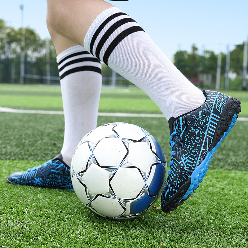 Soccer Shoes Broken Nail Professional Competition Training Sneakers photo 1