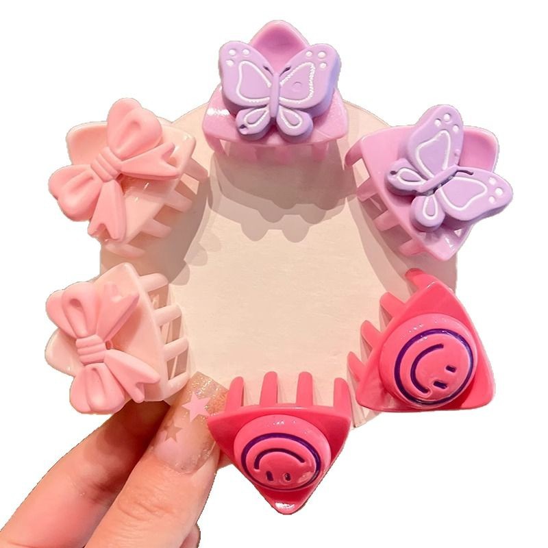 Cute Side-swept Bangs Hair Clip For Little Girls photo 2