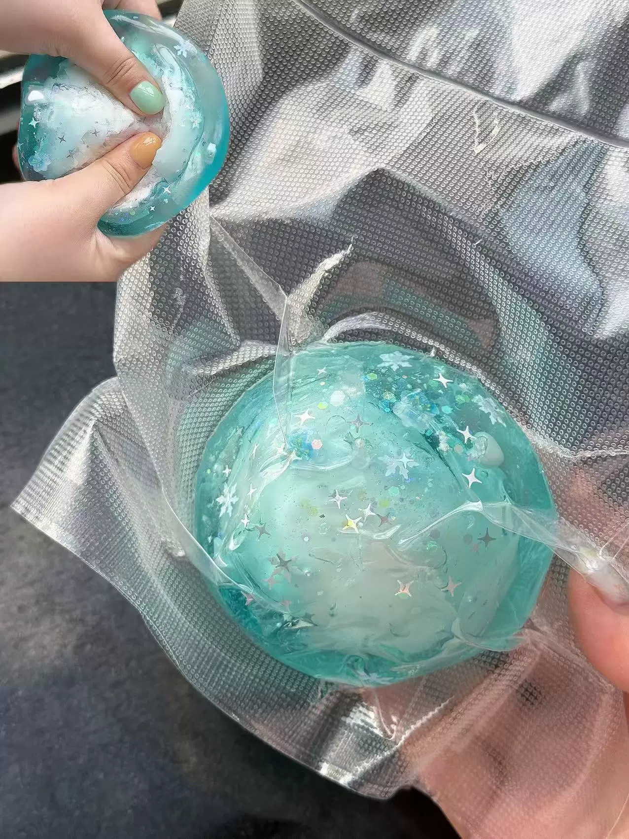 Christmas-themed Handmade Ball, Pure Handcraft DIY Toy photo 2