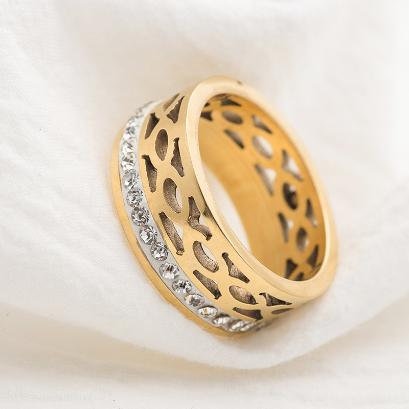 Fashionable Hollowed-out Diamond-studded Titanium Steel Ring photo 5