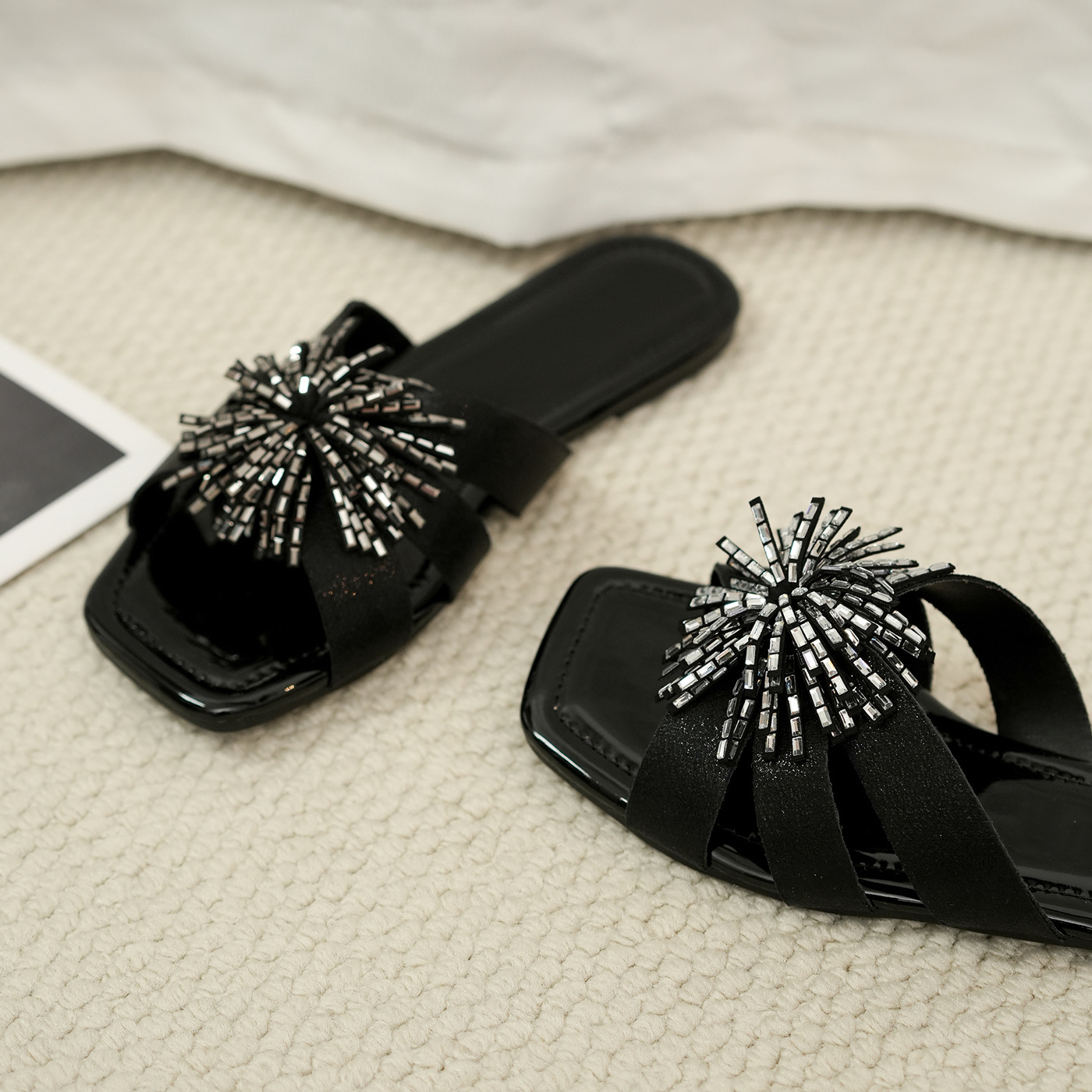 Rhinestone Firework Versatile Flat-soled Outdoor Slide Sandals photo 2