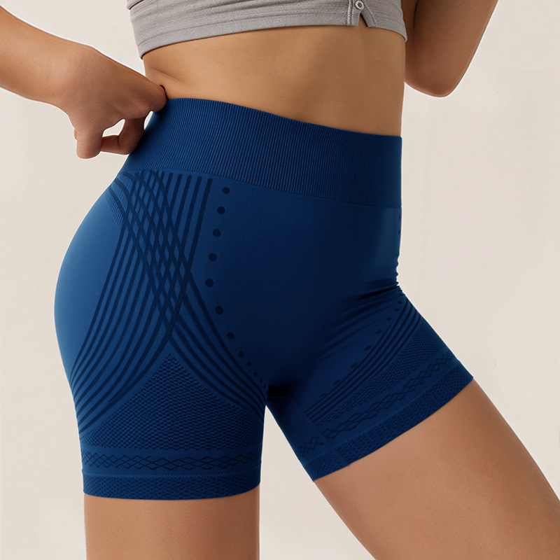 Fitness And Body-shaping Three-quarter Shorts photo 4