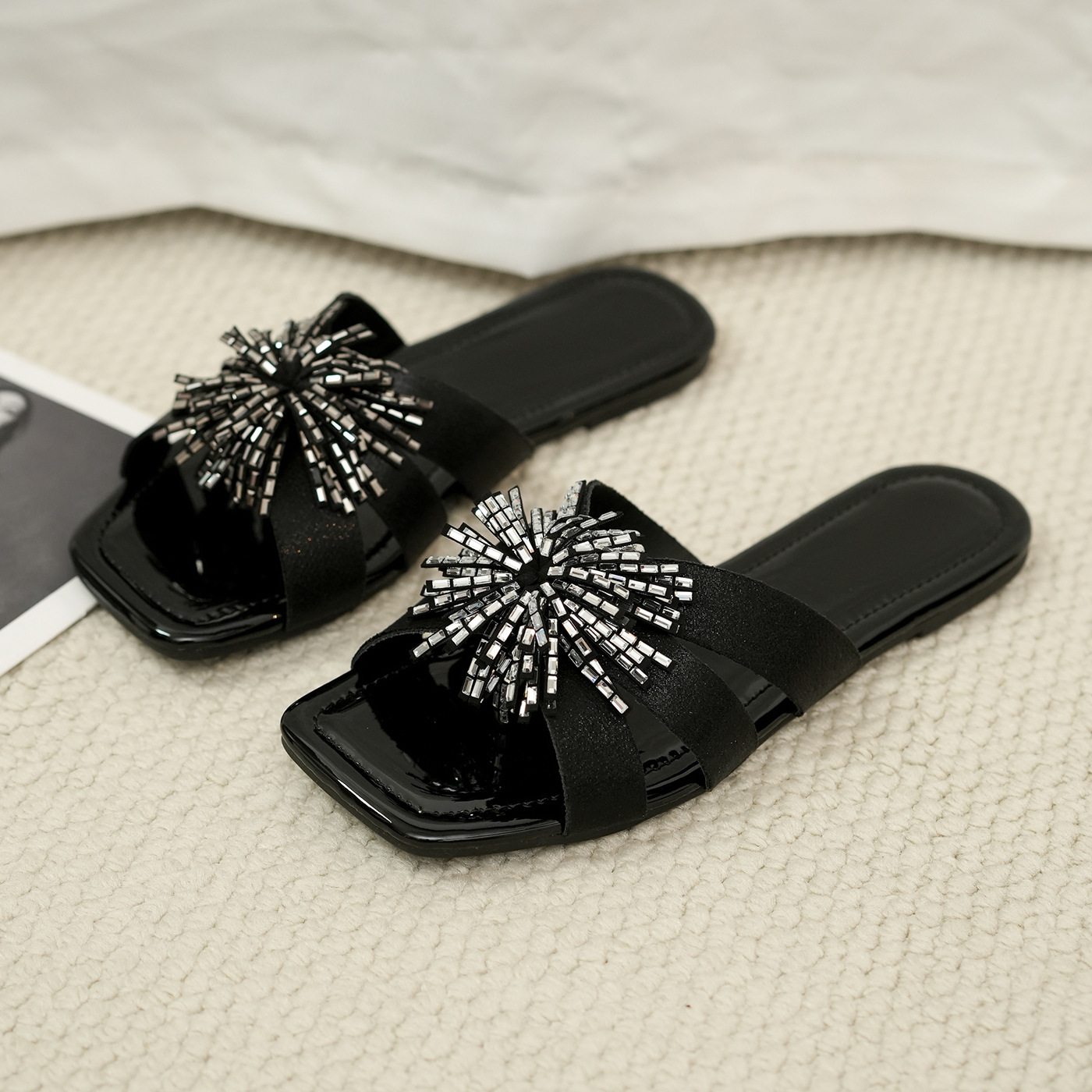 Rhinestone Firework Versatile Flat-soled Outdoor Slide Sandals photo 1