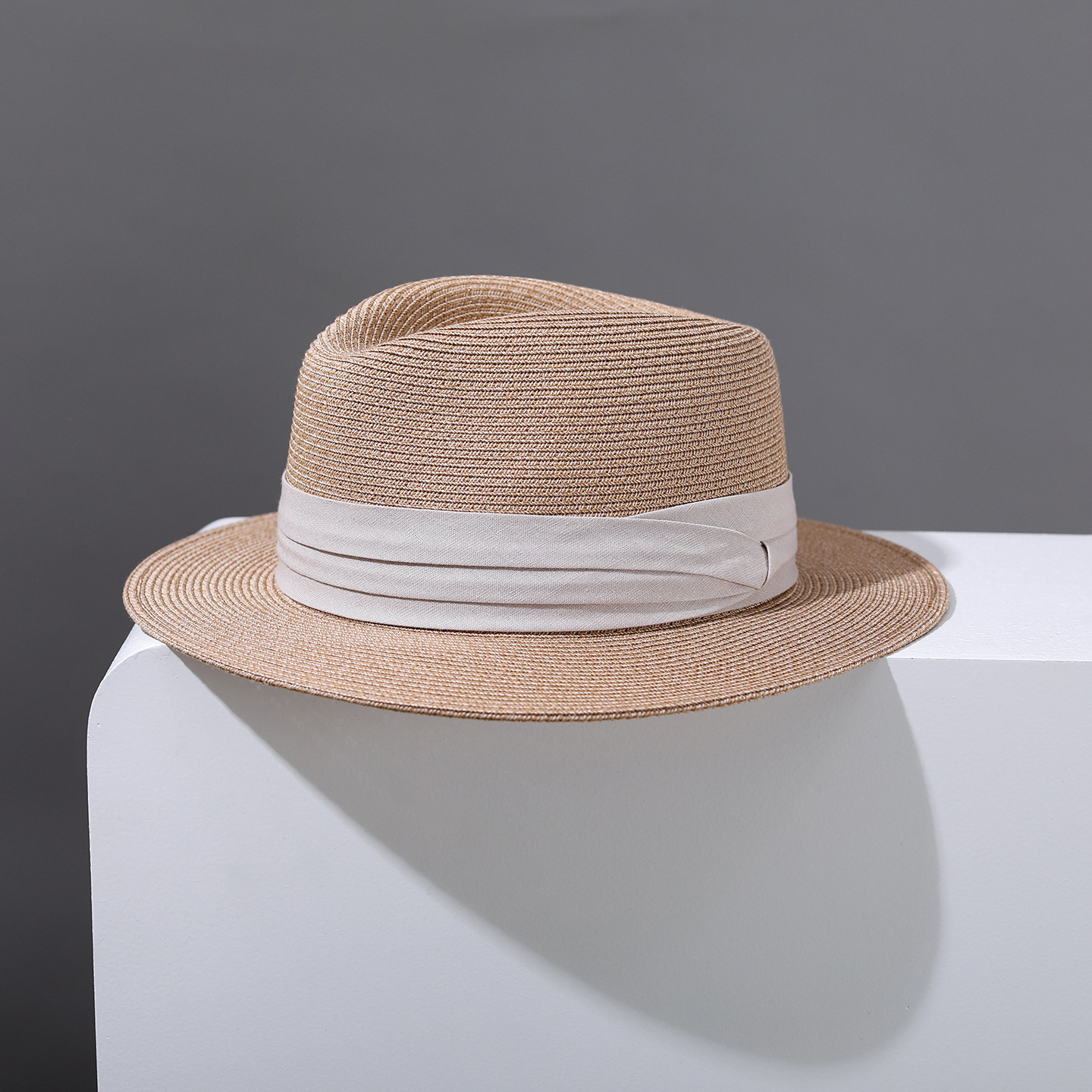 Summer French-style Straw Sun Hat For The Beach Offering Sun Protection photo 5
