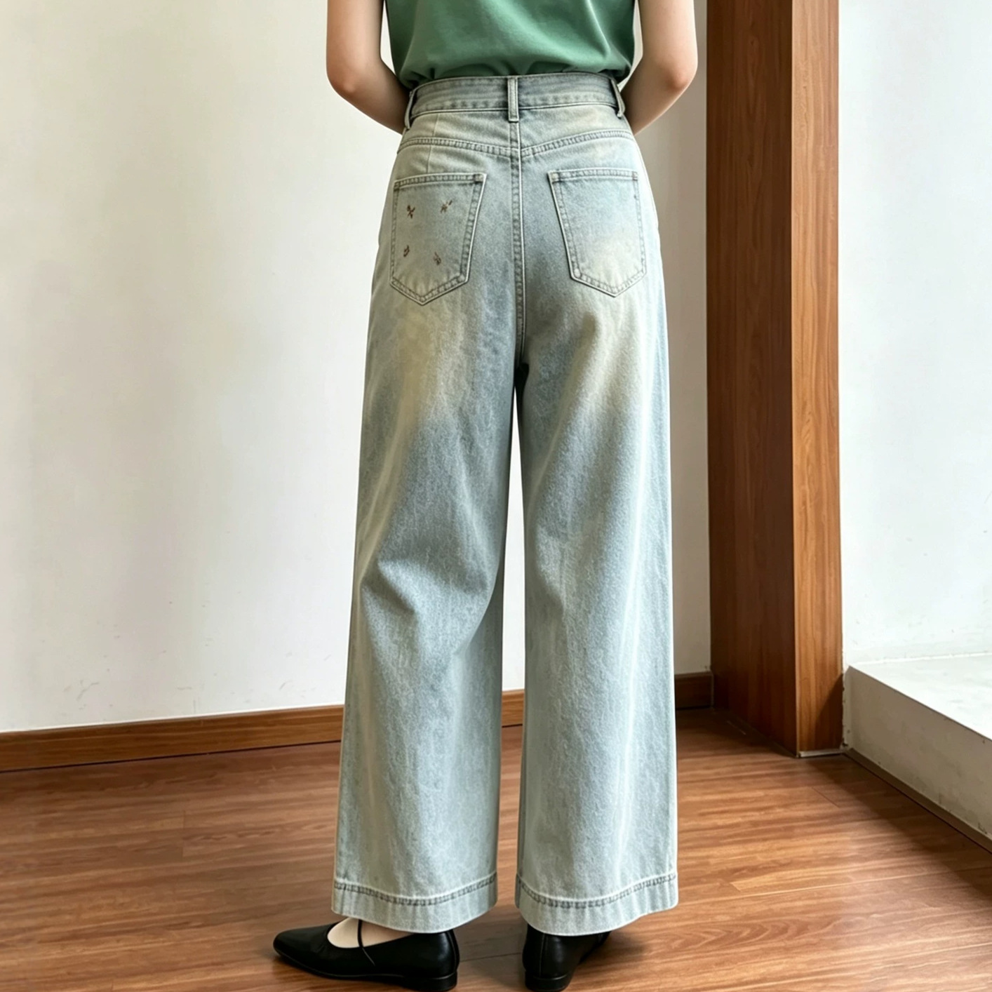 Women's Washed Blue Wide-Leg Denim Pants photo 5