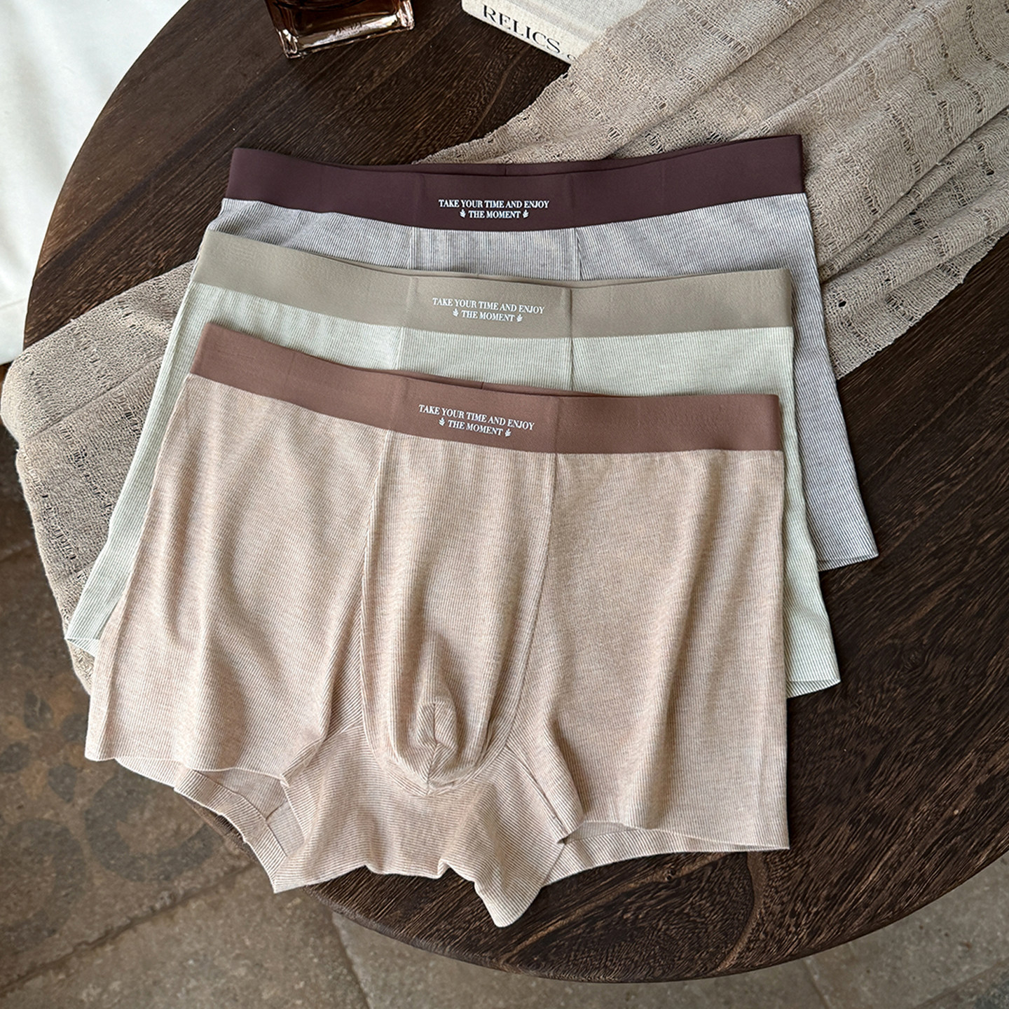 Autumn And Winter Fine Warm Velvet Brushed Warm Underwear For Men photo 6