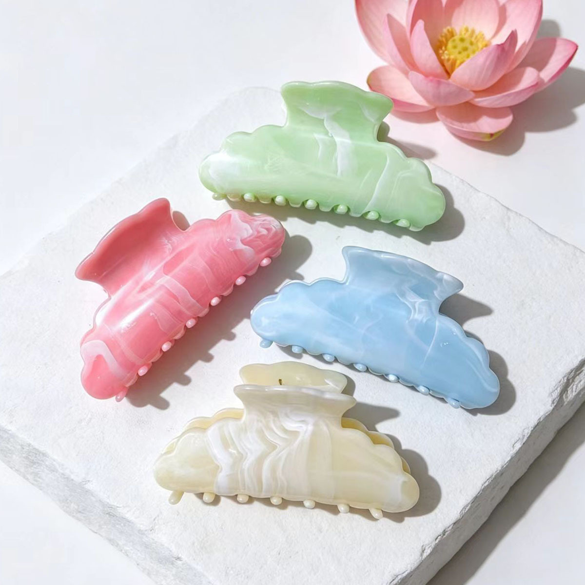 Marble-textured Streamlined Sweet Hair Clip For Women photo 1