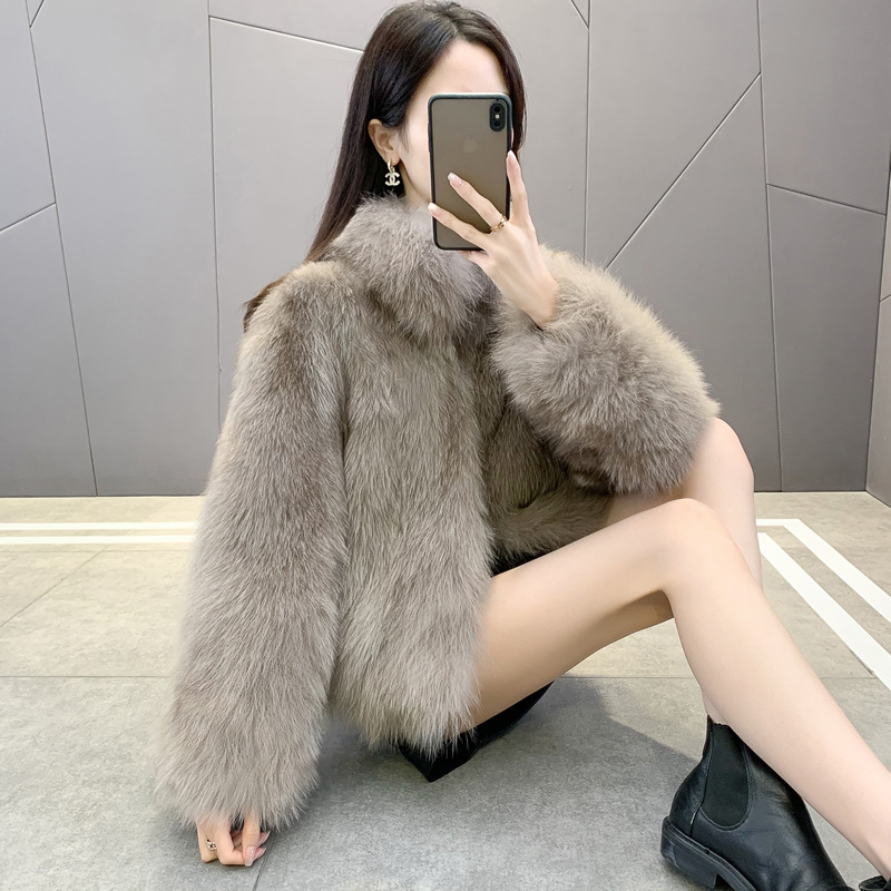Fashionable Fur Coat For Women Short And Thickened Internet-famous Fluffy Coat photo 3