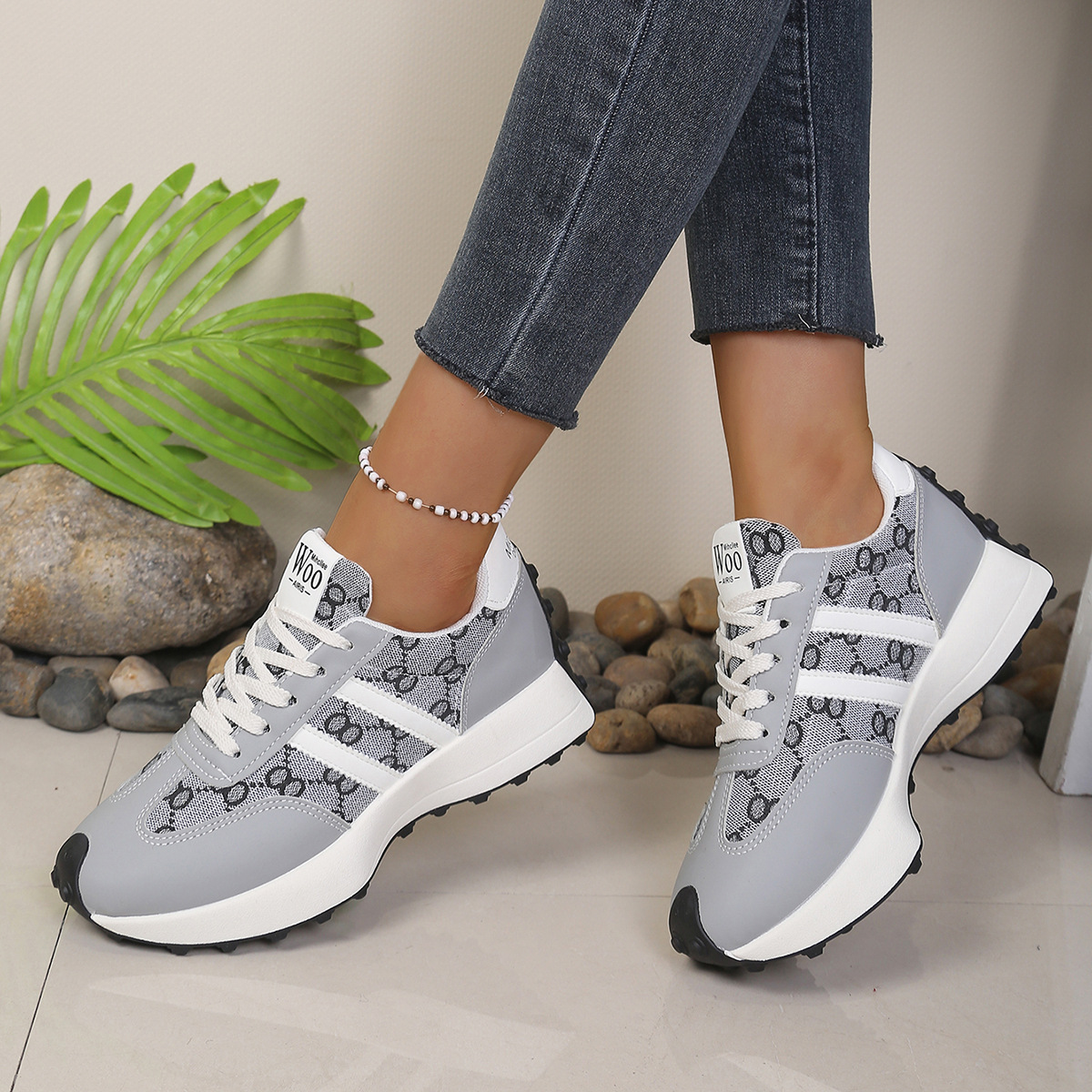 Spring And Summer New Thick Bottom Student Casual Shoes photo 2