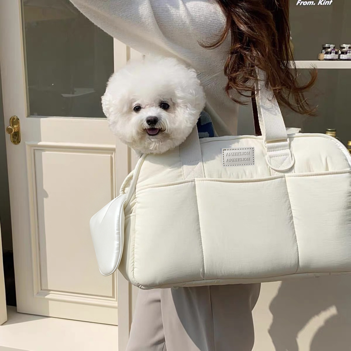 Large Capacity Pet Shoulder Bag - Portable Breathable Carrier for Cats and Dogs - Lightweight Travel Tote with Adjustable Strap photo 4