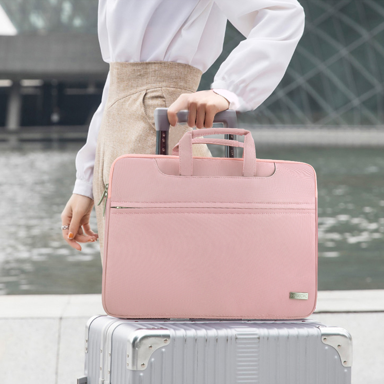 Waterproof Wear-resistant And Shockproof Laptop Protective Case photo 1